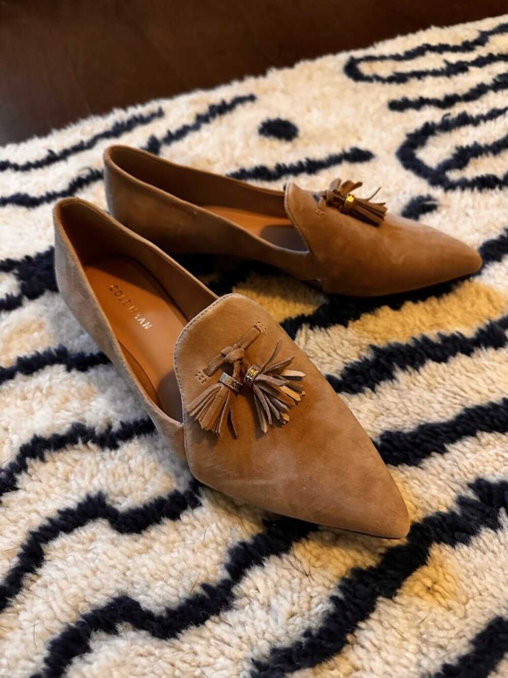 Cole Haan Grand.360 Camel Suede Tassel Loafers Size 7.5B Never Worn